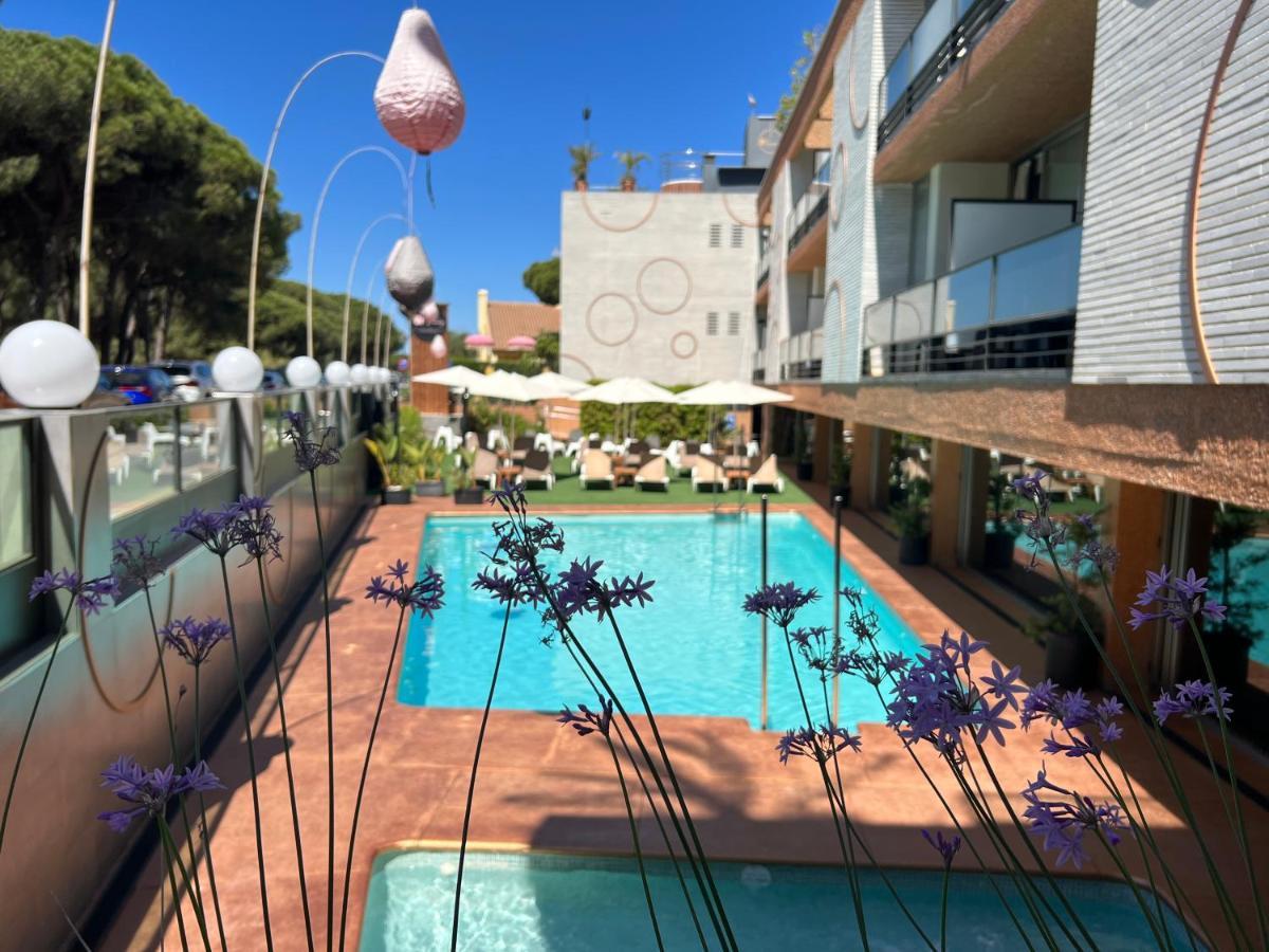 On Family Islantilla Exterior photo